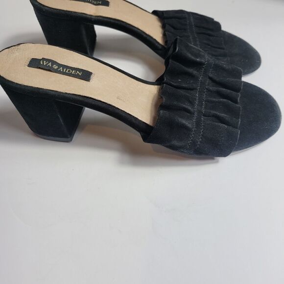 Ava & Aiden Black Suede Ruffle Slides - Picture 2 of 5